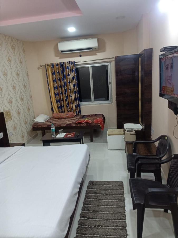 Laxmi Mahal Hotel Udaipur Buitenkant foto